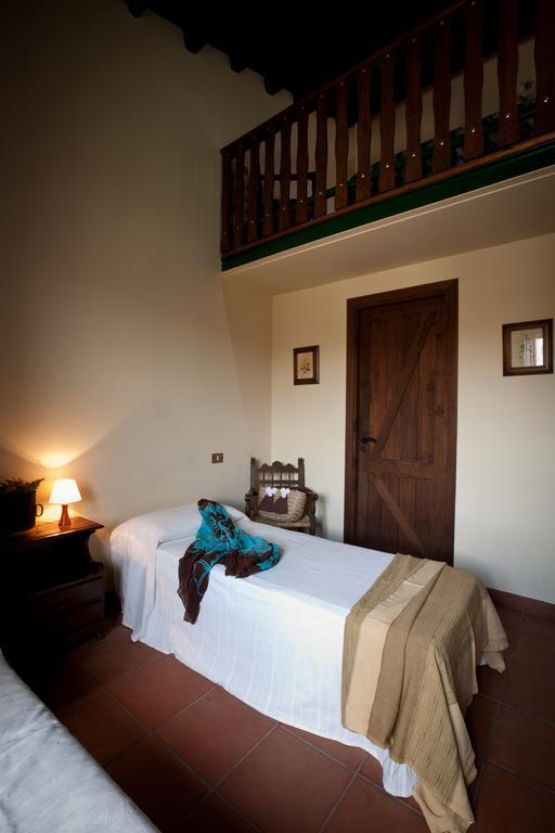 Il Vecchio Frantoio Villa Scillato  Room photo